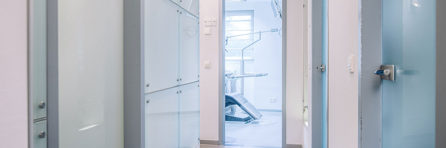 Zahnarzt Konstanz - Laubach & Partner - Praxis - Flur